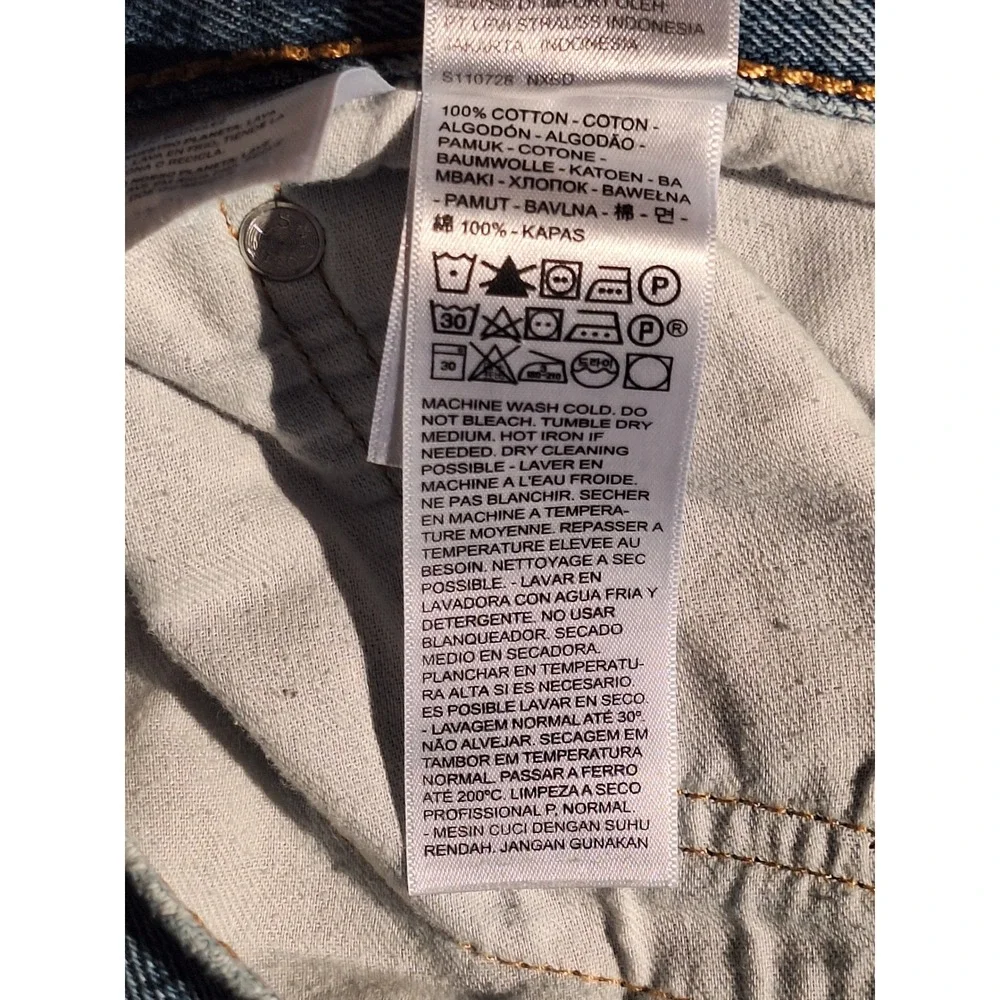 Levis levis 505